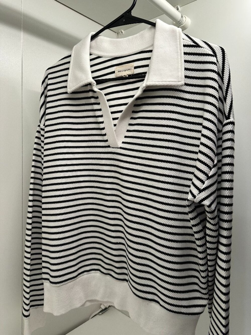 Thread & Supply Black White Stripe Polo Pullover Sweater Knit Long Sleeve Size M